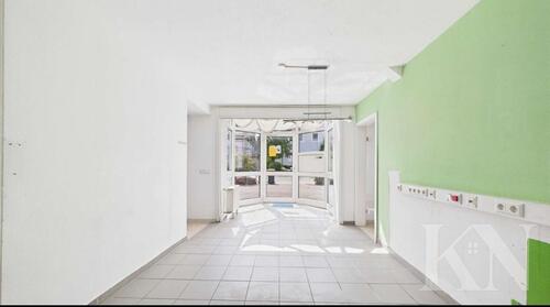 Foto - PraxisBürofläche im Herzen von Saarlouis mit kleiner Wohnung