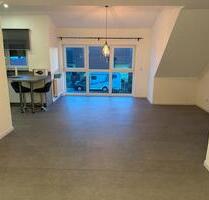 Helle & Moderne 4-Zimmer-Wohnung mit EBK - Langenbrettach