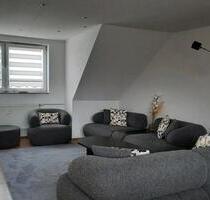 Charmante große Dachgeschosswohnung - Essen Stadtbezirk IV