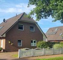 Gepflegtes 4-Zimmer-Einfamilienhaus mit EBK in Heinbockel - Oldendorf