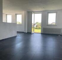 2,5 Zimmer Wohnung 107 m² mit Balkon mit Stellplatz - Bad Salzuflen