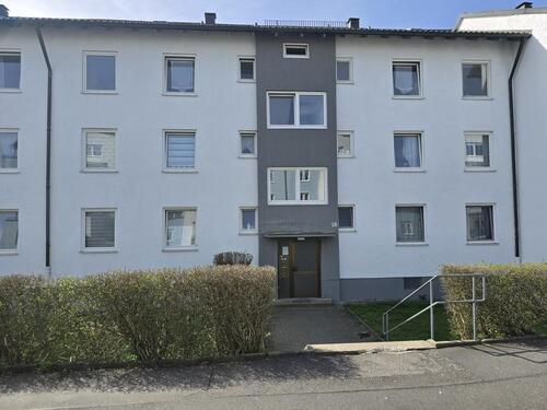 Foto - Gemütliche 3-Zi.-Wohnung in Amberg mit Balkon - frei ab 01.04.2026 - Mosacher Weg 20, 92224 Amberg