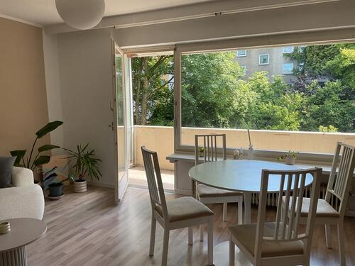 Foto - 2-Zimmer-Wohnung mit Südbalkon - 448,00&nbsp;EUR Kaltmiete, ca.&nbsp; 66,00&nbsp;m&sup2;