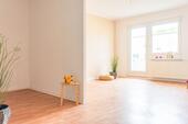 Foto - 4-Raum-Wohnung mit offenem Wohn-Essbereich