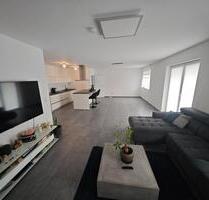 3-Zimmer-Wohnung mit Balkon, Stellplatz und Einbauküche - Oberderdingen