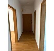 3-Raum-Wohnung im EG eines ruhigen MFH. Sofort Bezugsfertig - Altenburg