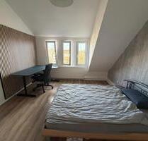 WG Zimmer Bremerhaven - April bis Ende August