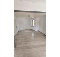 2-3 ZKB Wohnung ab sofort zu vermieten - Püttlingen 2-3 ZKB Wohnung ab sofort zu vermieten - Püttlingen