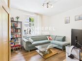 Foto - Sofort bezugsfreie, charmante 2-Zimmer-Altbauwohnung mit großer Terrasse