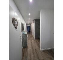 Drei Zimmer Wohnung mit Balkon - 235.000,00 EUR Kaufpreis, ca. 71,00 m² in Kassel (PLZ: 34127) Philippinenhof-Warteberg Drei Zimmer Wohnung mit Balkon - 235.000,00 EUR Kaufpreis, ca. 71,00 m² in Kassel (PLZ: 34127) Philippinenhof-Warteberg