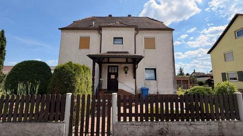 Foto - Charmantes Zwei-Familien-Haus mit großem Grundstück in Weiherhamm