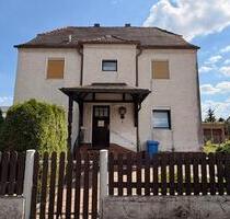 Charmantes Zwei-Familien-Haus mit großem Grundstück in Weiherhamm - Weiherhammer