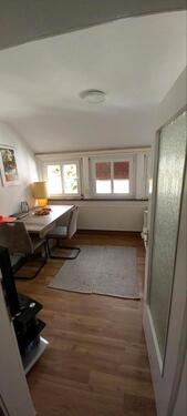 Foto - 1 Zimmer Dachgeschoßwohnung zur Miete in Stuttgart