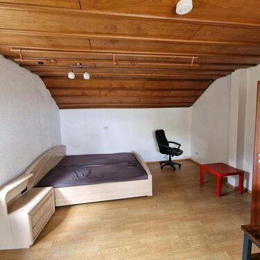 Foto - 2 Zimmer Dachgeschoßwohnung zur Miete in Bayreuth