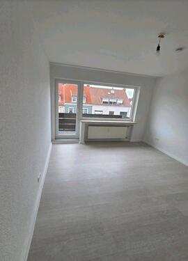 Foto - neuwertige 2 Zimmerwohnung nach Sanierung EBK neu hochwertig