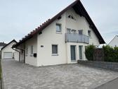 Foto - Neuwertige 4,5 Zimmer-DG-Wohnung in OberhaidStaffelbach