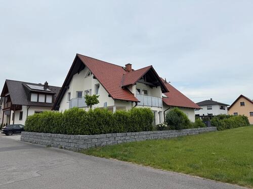 Foto - Etagenwohnung zur Miete in Oberhaid