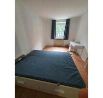 1 ZIMMER NACHMIETER IN FRANKFURT NORDEND INNENSTADT - Frankfurt am Main West