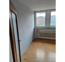 Hagen Selbecke 57 qm DG - 570,00&nbsp;EUR Kaltmiete, ca.&nbsp; 57,00&nbsp;m&sup2; in Hagen (PLZ: 58091) Dahl