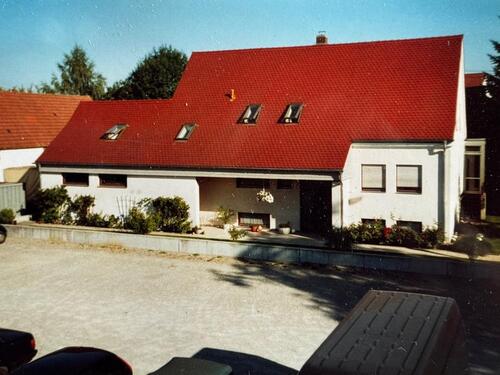 Foto - PROVISIONSFREI: Attraktives Haus mit zwei getrennten Wohnungen!