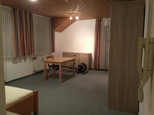 Foto - 1 Zimmer Etagenwohnung zur Miete in Adelschlag