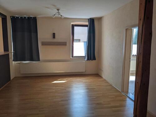 Foto - 3-Zimmer Wohnung in Sulzdorf - 580,00&nbsp;EUR Kaltmiete, ca.&nbsp; 70,00&nbsp;m&sup2;