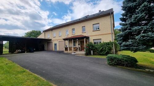 Foto - Bauernhaus, Landhaus zum Kaufen in Neustadt bei Coburg