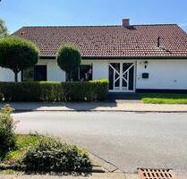 Freistehendes Eckfamilienhaus mit viel Platz in Steinhausen Büren