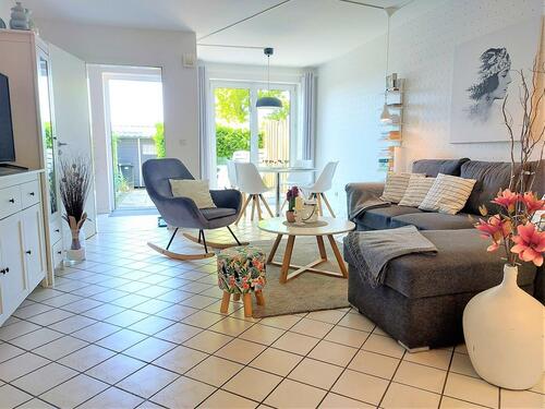 Foto - Ferienhaus Meeresfrische in Kappeln an der SchleiOstsee 4 Personen 2 Schlafzimmer 1 Bad TV Steinterrasse Sonnenschirm Balkon Strand Meer Fjord Ostsee
