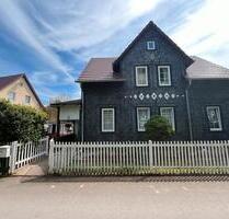 1-2 Familienhaus zu verkaufen - 175.000,00&nbsp;EUR Kaufpreis, ca.&nbsp; 120,00&nbsp;m&sup2; in Plaue (PLZ: 99338)