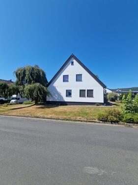Foto - Haus in toller Wohnlage - 250.000,00&nbsp;EUR Kaufpreis, ca.&nbsp; 250,00&nbsp;m&sup2;
