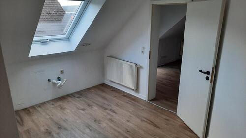 Foto - Dachgeschoßwohnung in Erlenbach am Main zur Miete