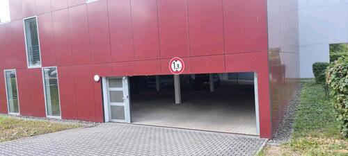 Foto - Parkplatz Marburg 35039 Nähe Hauptbahnhof