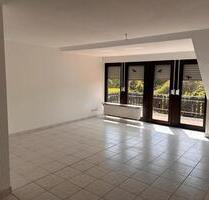 Zuhause mit 3 Zimmern und Balkon in Unkel - Bonn