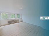 Foto - FRISCH SANIERT: Lichtdurchflutete 3-Zimmer-Wohnung mit moderner EBK