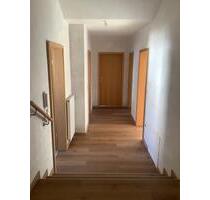 Frisch renovierte 3 ZKB Wohnung im Edertal mit Garage