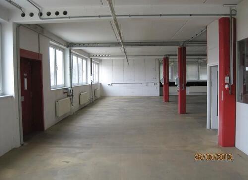Foto - Gewerbeeinheit 511 m2 in Königsbach (Nähe PforzheimKarlsruhe)