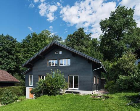 Foto - Saniertes, modernisiertes Einfamilienhaus mit Einliegerwohnung