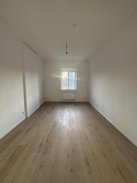 Foto - Helle 3,5-Zimmer-Wohnung am Neckar