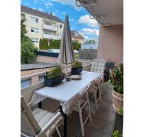 Gemütliche 3er-WG:) - 1.300,00&nbsp;EUR Kaltmiete, ca.&nbsp; 90,00&nbsp;m&sup2; in Würzburg (PLZ: 97072) Sanderau