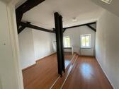 Foto - 1 Zimmer Dachgeschoßwohnung zur Miete in Halle (Saale)