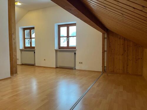Foto - Ruhige Dachgeschosswohnung in Oberornau