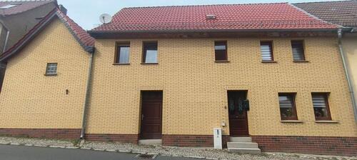 Foto - Einfamilienhaus mit viel Potential und großem Garten - ab 0726