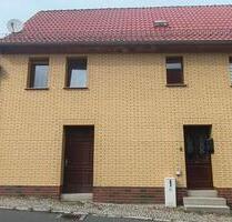 Gemütliches Einfamilienhaus mit viel Potential und großem Garten - Hecklingen