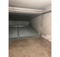 Tiefgarage Doppelparker in Karlsruhe Südstadt zu vermieten