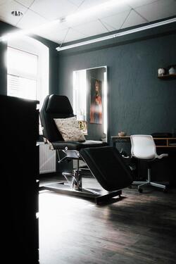 Foto - Nachmieter für helle Gewerbeeinheit mit Küche und WC