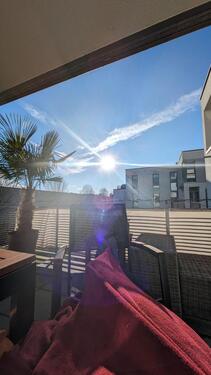 Foto - Sonnige 3-Zimmer mit Westbalkon, 2 TG Plätzen und Freibad vor Tür