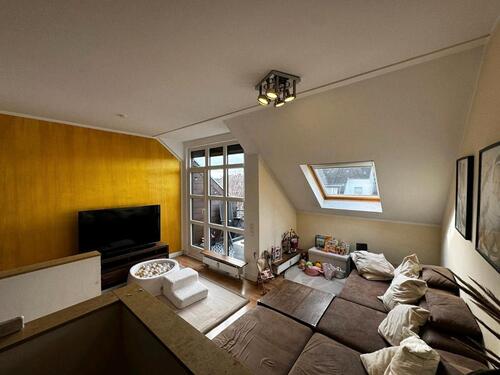 Foto - Wesseling, attraktive 2,5-Zi.-Wohnung, Teilmöbliert zu verkaufen.