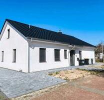 Neuwertiges Einfamilienhaus (BJ 2022) - Isernhagen