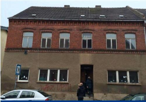 Foto - Mehrfamilienhaus mit großem Sanierungspotenzial in Burg